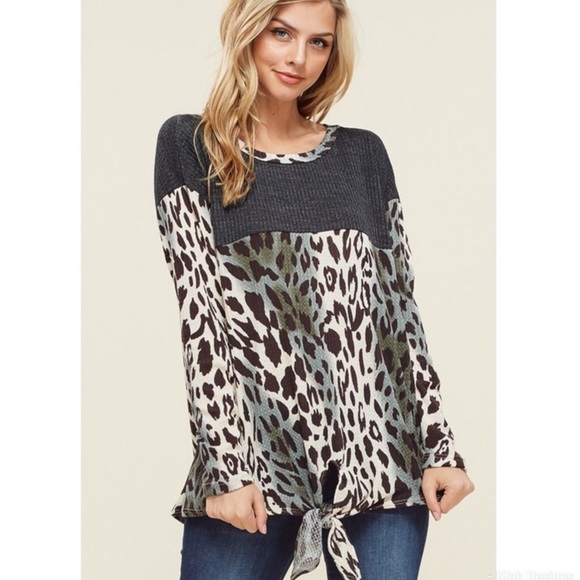 ✨JUST IN✨ ANIMAL PRINT SELF TIE WAFFLE KNIT TOP - Picture 3 of 5